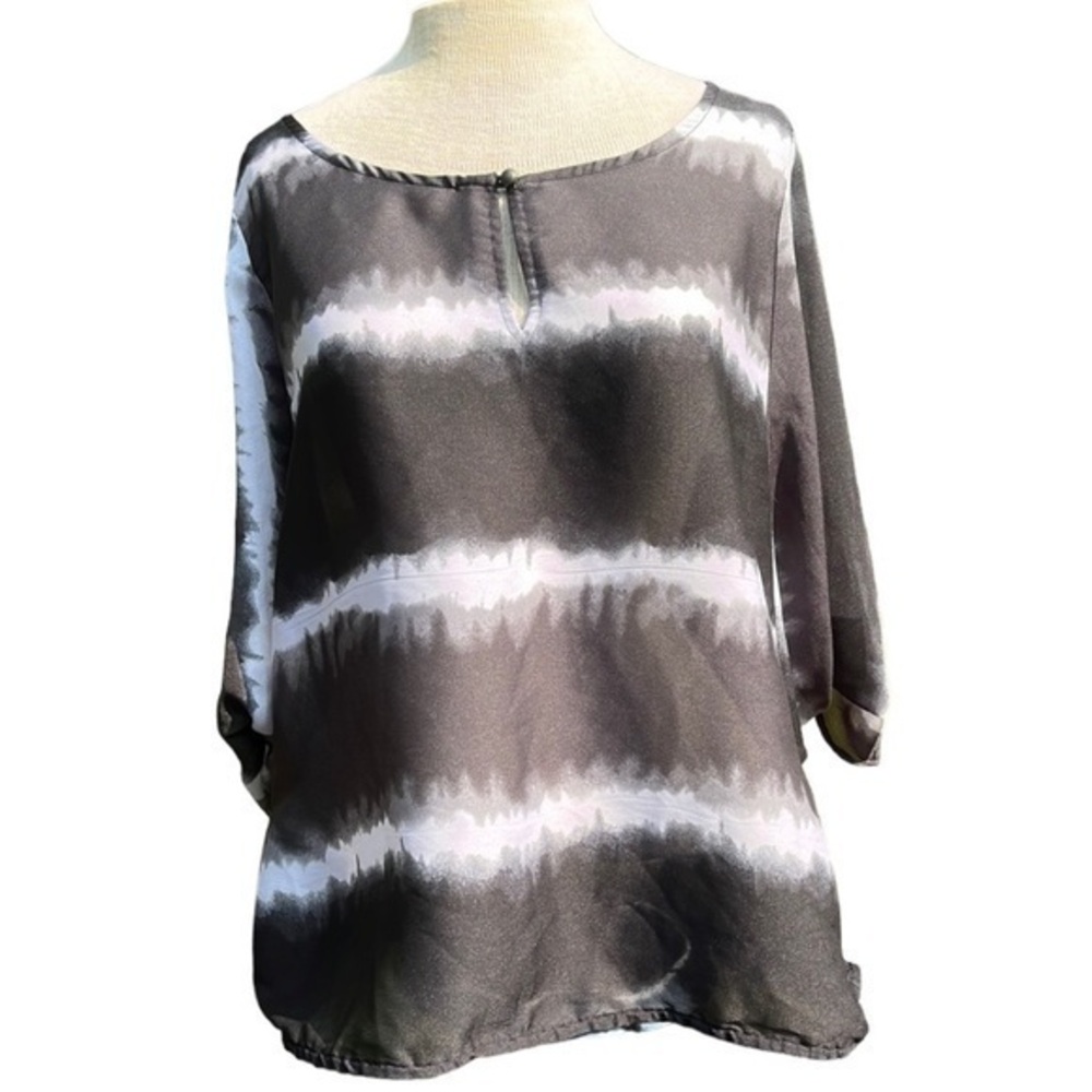 CONVERSE One Star Womens Black & White Top, keyhole front, size XL
